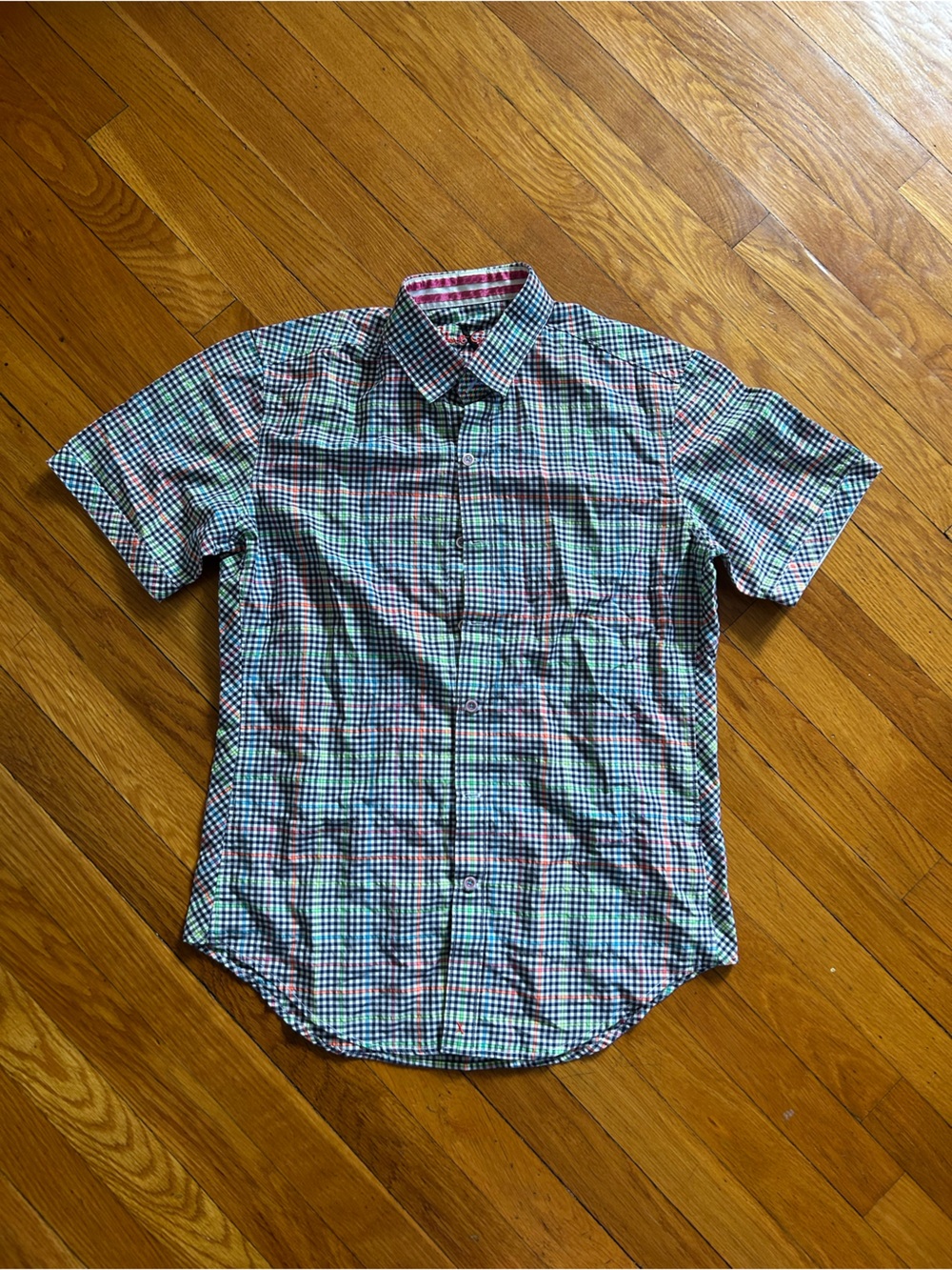 Robert Graham small button up short sleeve shirt